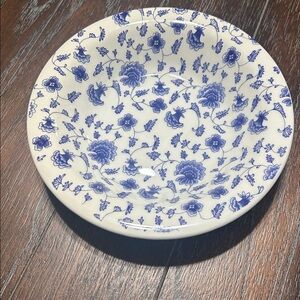 Pier 1  Set Of 2 VINTAGE Quadrifoglio Blue Chintz Rimmed Soup Cereal Bowls
